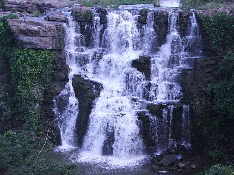 ettipotala-waterfalls-img